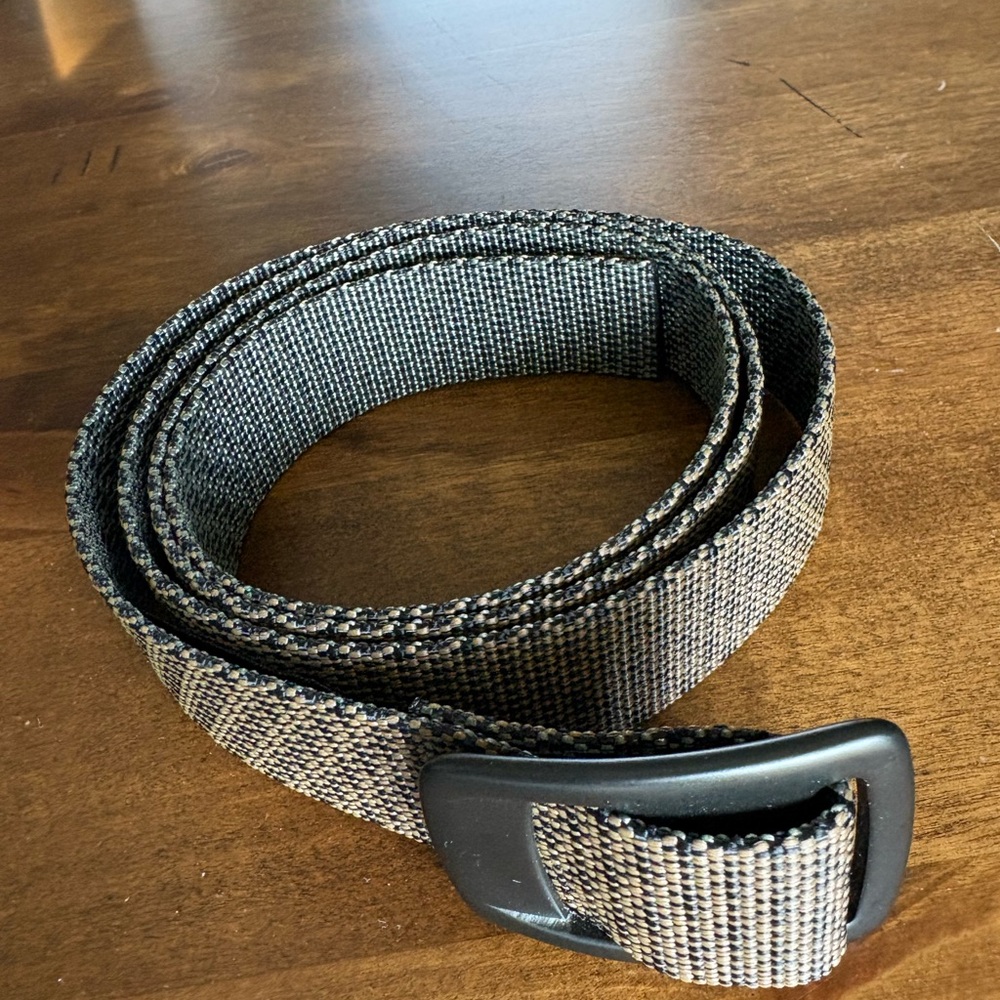 Men's Black and Tan Textured Belt